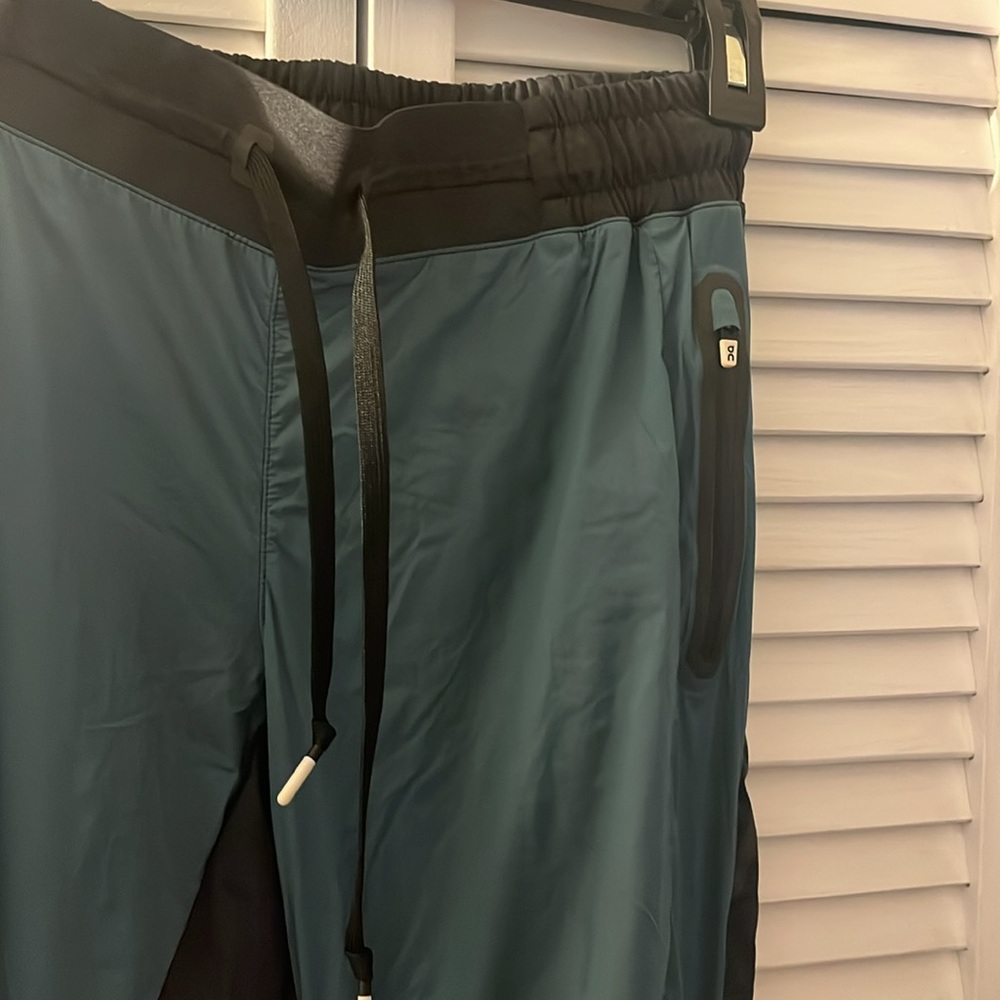 On Running - The Running Pant - image 5